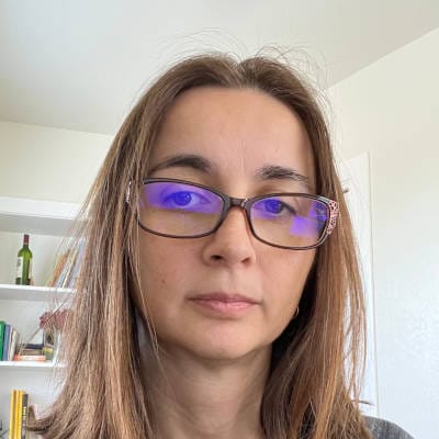 testimonial-author-photo